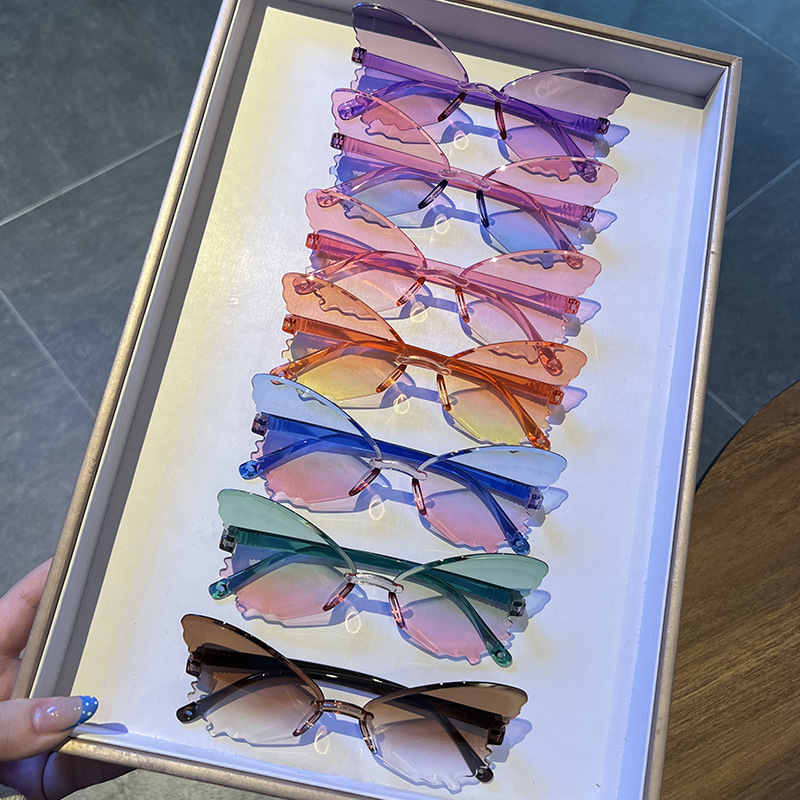 Vintage Rimless Butterfly Shap - Streetwear Brand With Butterfly recension och pris