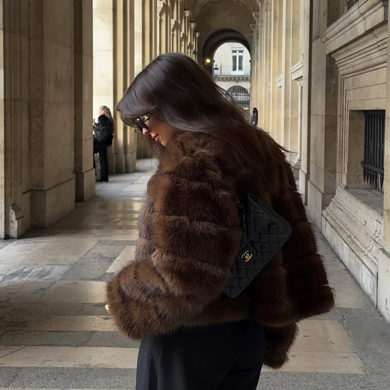 Vintage Brown Patchwork Fur Co - Women Streetwear Brand recension och pris