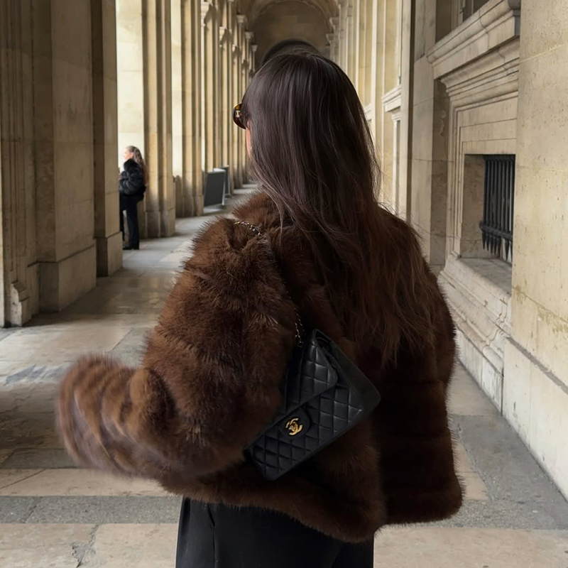 Vintage Brown Patchwork Fur Co - Women Streetwear Brand recension och pris